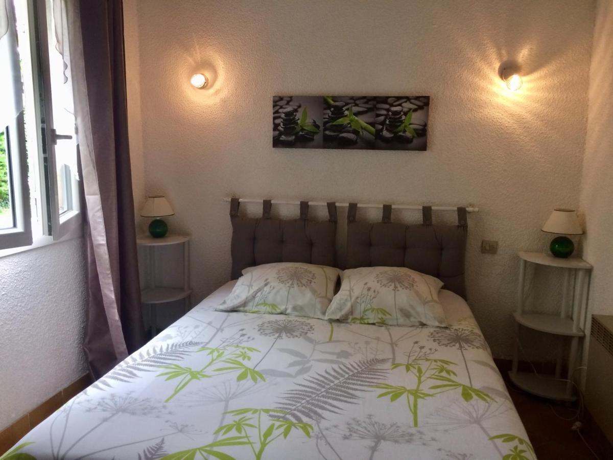 B&B La Viderente Saussignac ภายนอก รูปภาพ